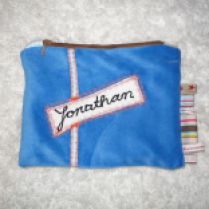 Taufgeschenk Reißverschlusstasche Kulturtasche Windeltäschchen blau-beige Jonathan (20)