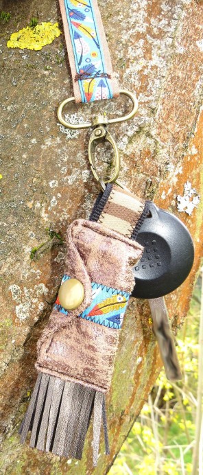BrennenderSchuh Einkaufs-Chip-Täschchen mit Kam-Snap-Knopf für Autoschlüssel, Leder-Reptilien-Indianer-Look, genäht